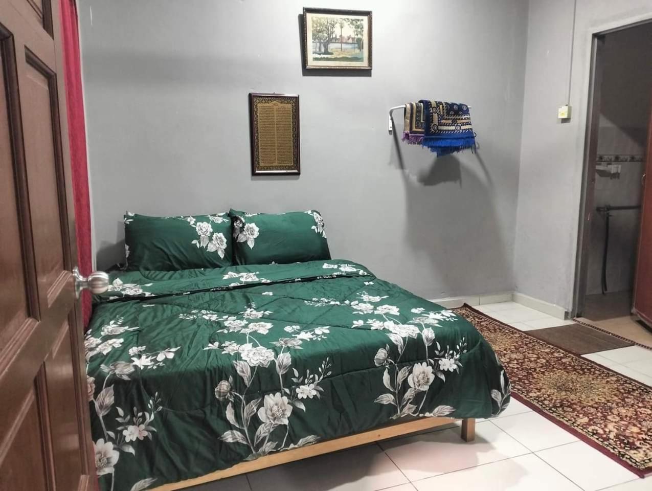 Teratak Port Dickson Homestay Kültér fotó